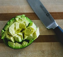 avacado trimming