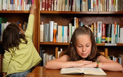kids using a library